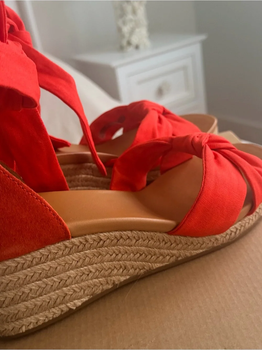 NEW UGG Yarrow Fire Orange Espadrille Wedge Sandals Women’s Size 10 EU 41